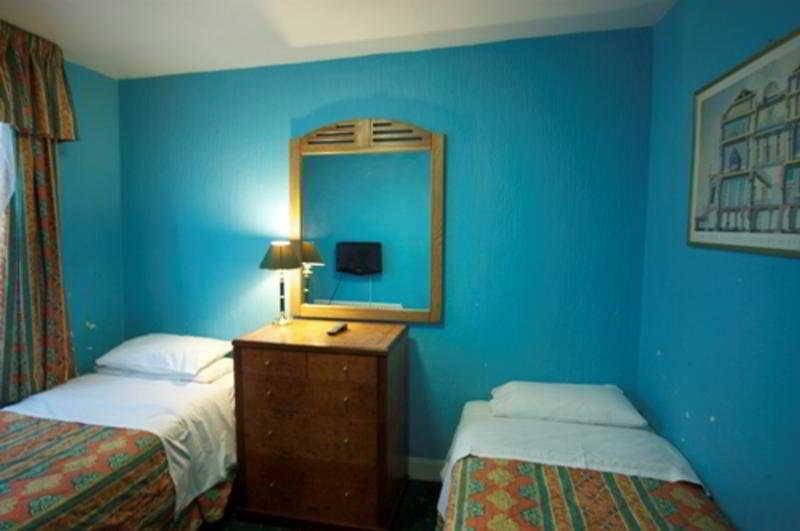 Camelot House Hotel London Ngoại thất bức ảnh